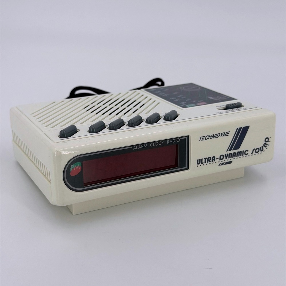 Technidyne Alarm‎ Clock Radio Unisex OS White working Vintage AM/FM  TD-289